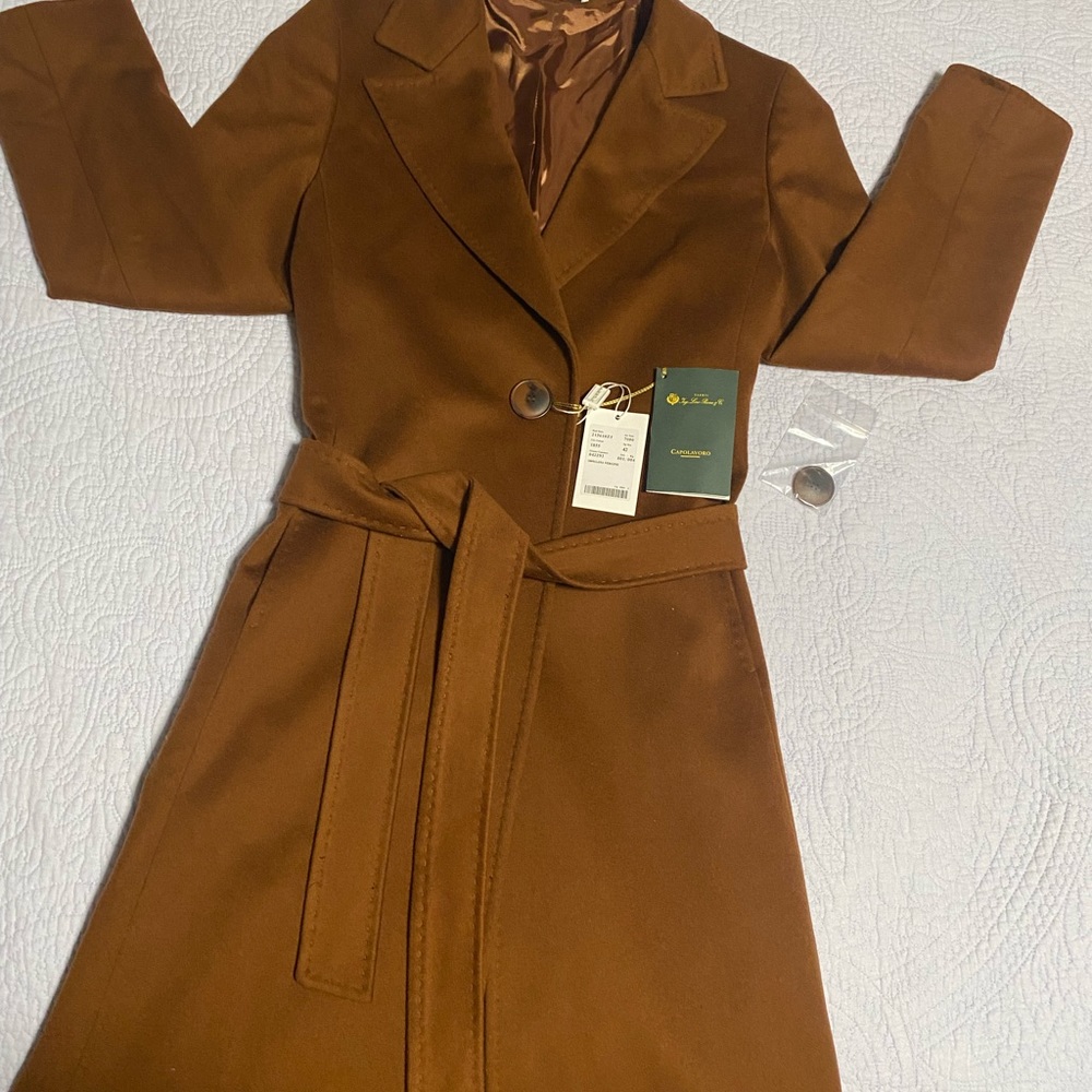 LORO PIANA 100% Virgin Wool Coat With Belt, New with tag, brown, size: Us8, It42